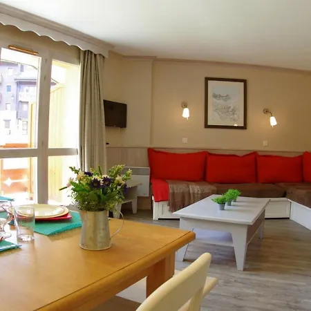 Cosy 3 Pieces - 7 Pers, Skis Aux Pieds, 2 Salles De Bain, Parking Disponible - Fr-1-291-747 *